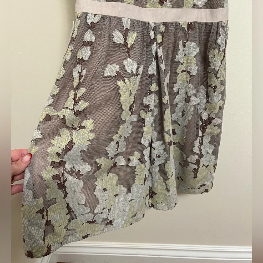 NEW BCBG Cailyn Floral Mini Dress, Size 4 - Picture 6 of 15